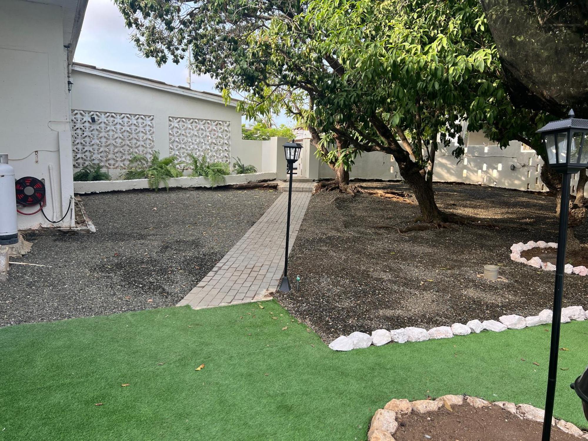 Villa Grand Jardin Jan Thiel Bagian luar foto