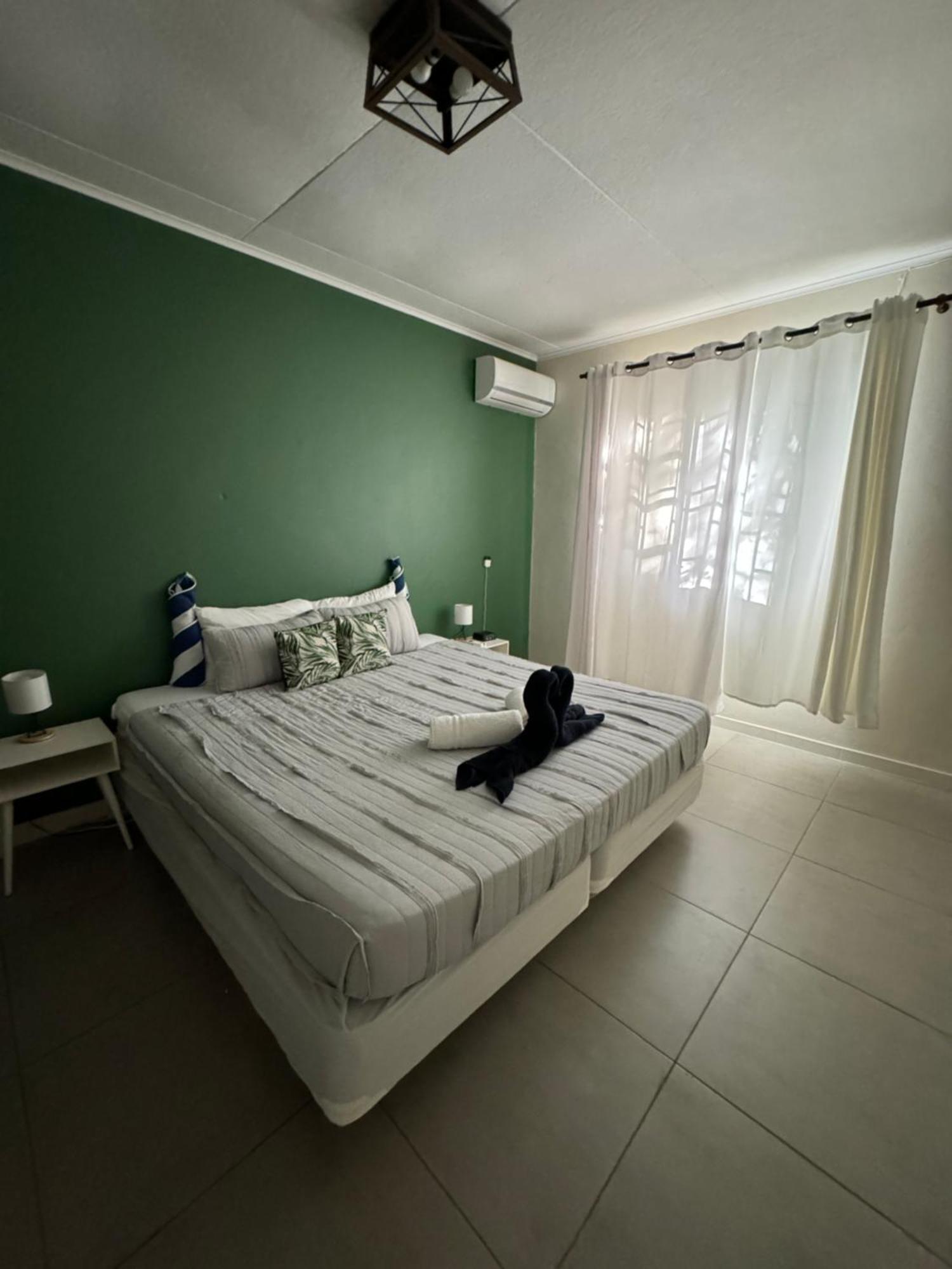 Villa Grand Jardin Jan Thiel Bagian luar foto