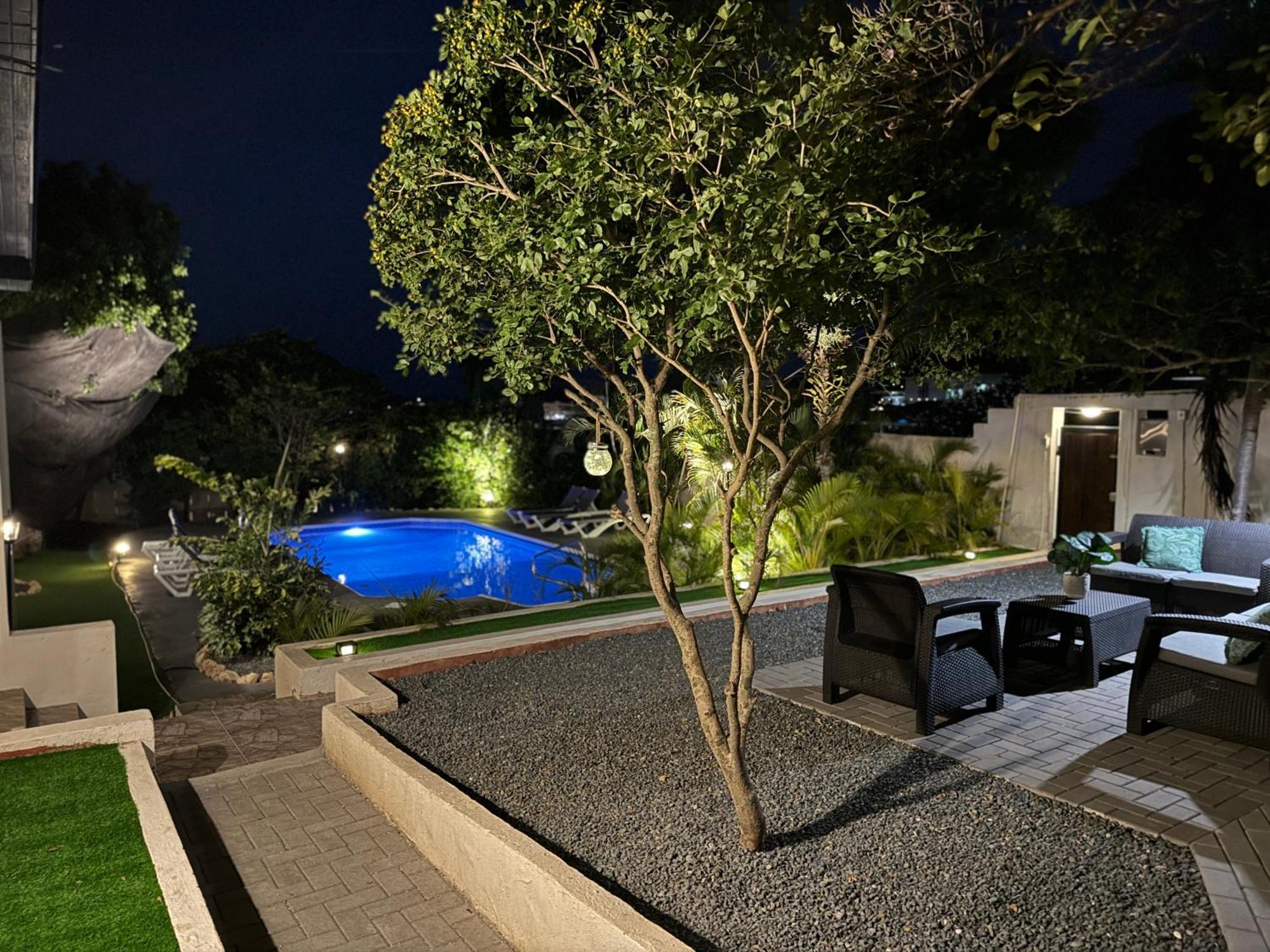 Villa Grand Jardin Jan Thiel Bagian luar foto